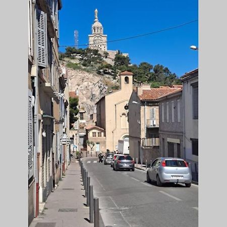 Studio A 10 Min A Pied Notre-Dame De La Garde Apartment Marseille Luaran gambar