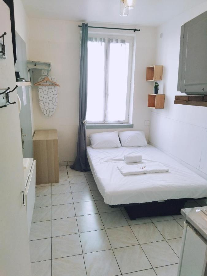 Studio A 10 Min A Pied Notre-Dame De La Garde Apartment Marseille Luaran gambar